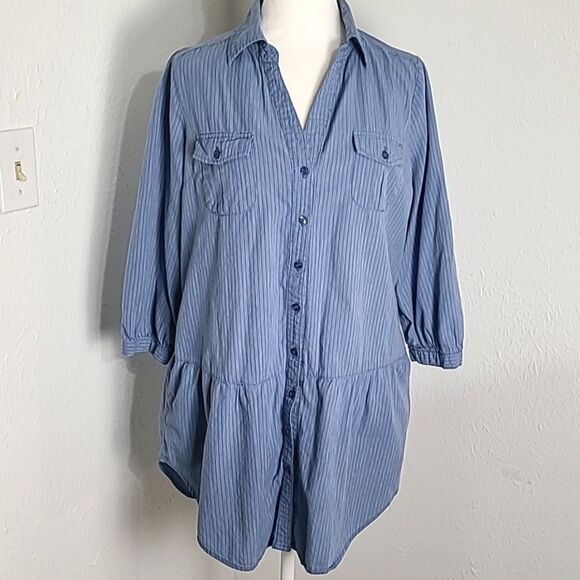 Prototype Blue & White Pinstripe Peplum Buttondown Top, Size Large - Picture 2 of 11